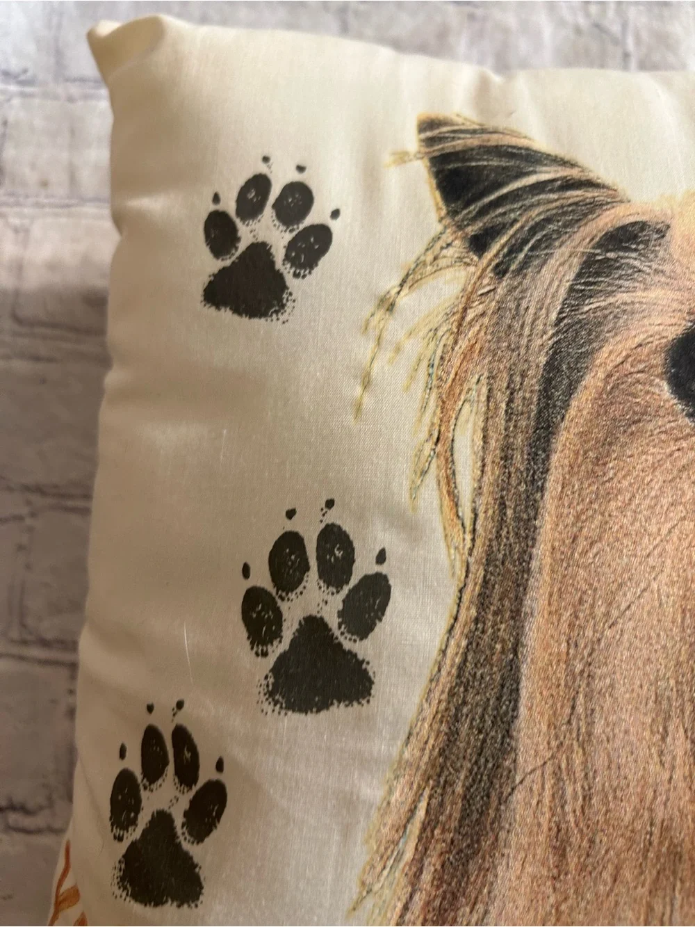 THE WILDSIDE YORKSHIRE TERRIER INFORMATIONAL CREAM/BROWN THROW PILLOW